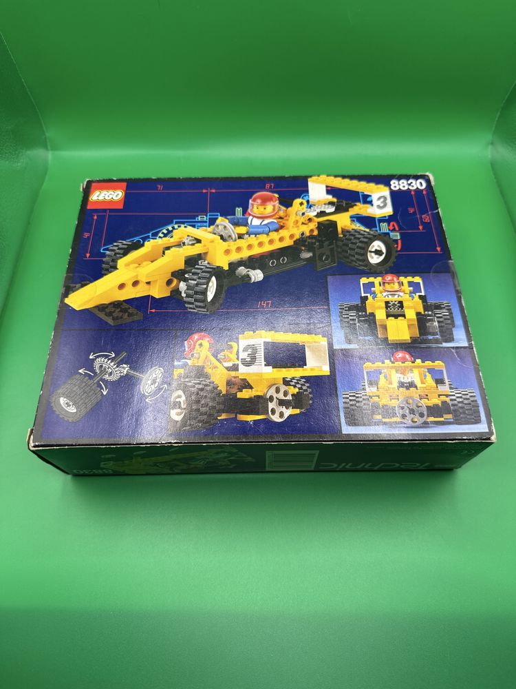 Zestaw lego 8830  Rally 6-Wheeler (Moon Buggy) Technic Model Race