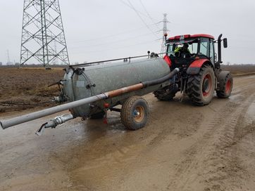 Polewaczka, beczkowóz, polewanie dróg, beczka z wodą, woda na budowę