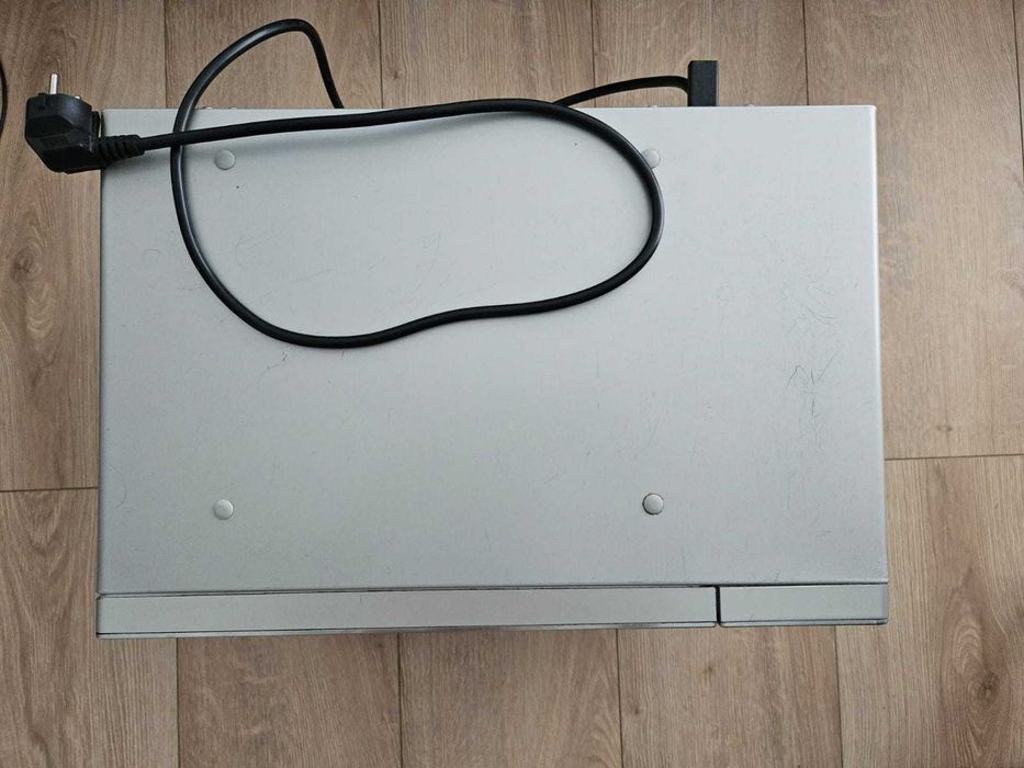 Mikrofala BOSH HMT75M451