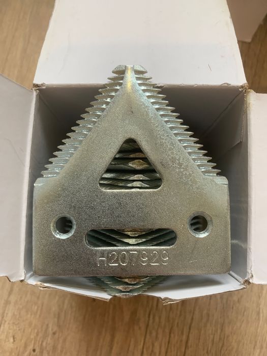 Продам сегмент ножа жатки