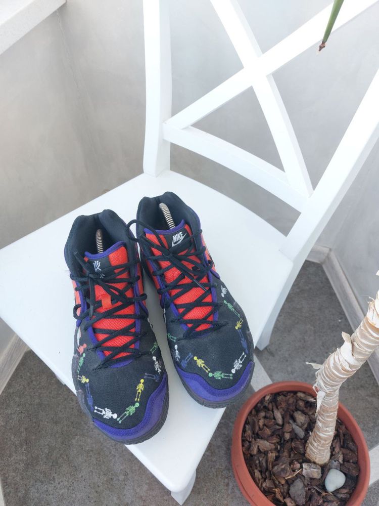 Кросівки Nike Kyrie 4