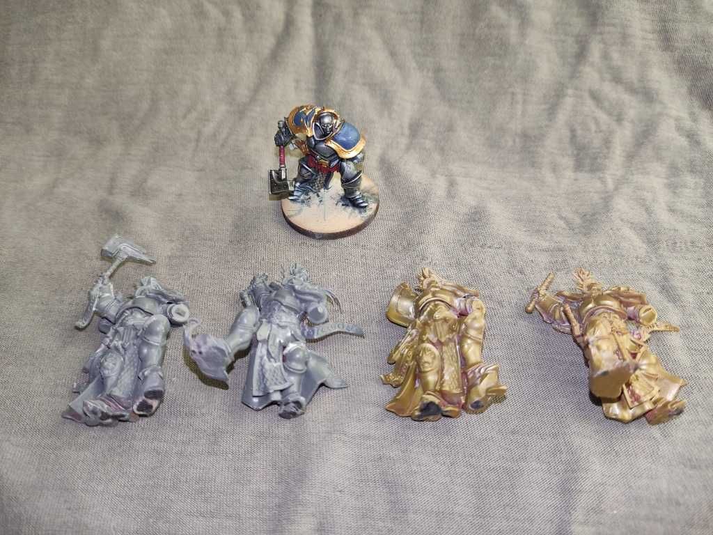 AoS Stormcast Eternals Liberators Hallowed Knights - 20 modeli