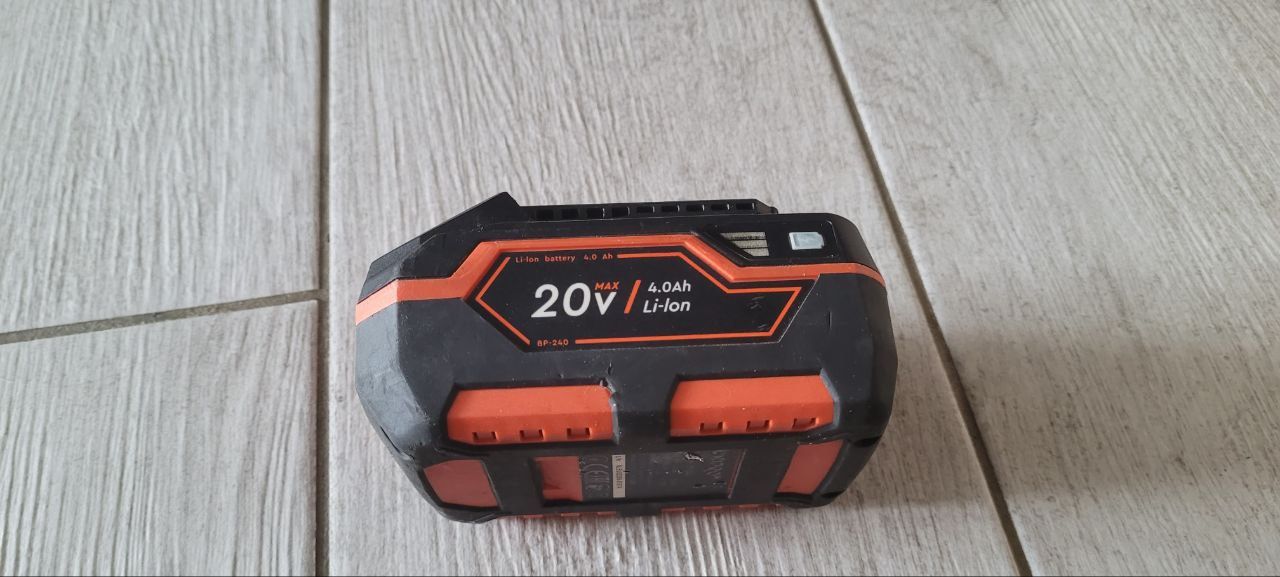 Шуруповерт Dnipro M CD-200T