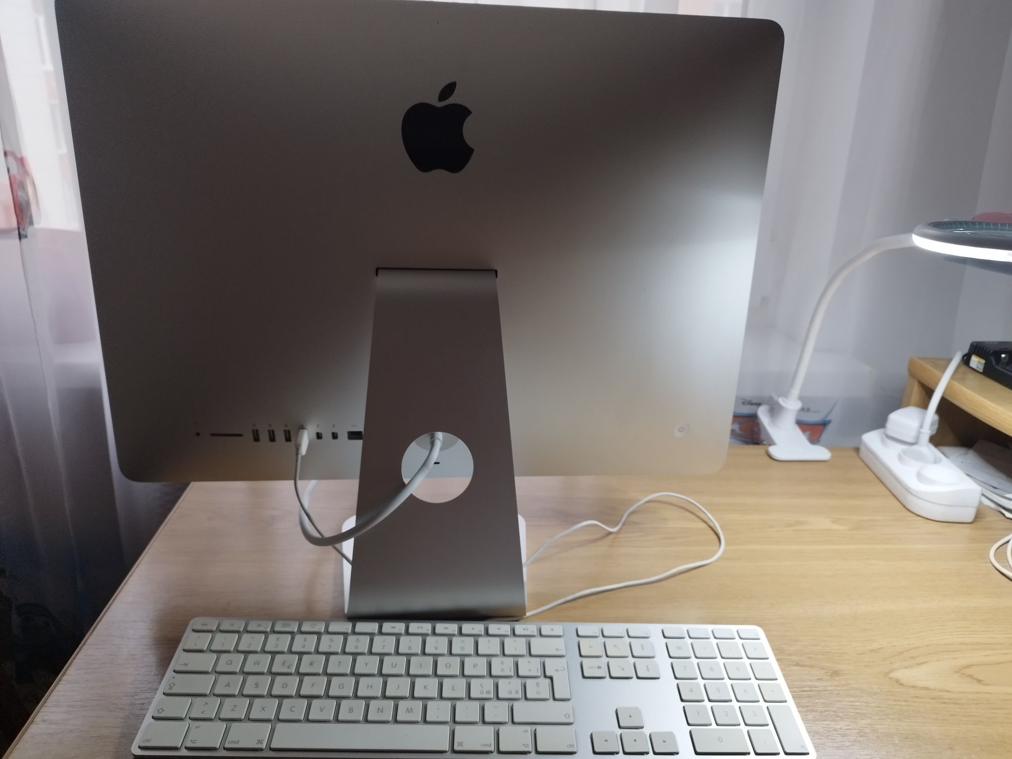 APPLE I - Mac  mod. A1418 21.5"