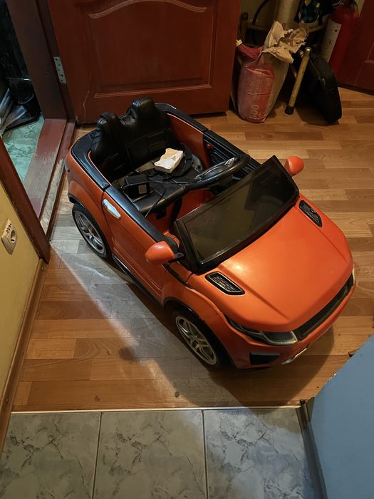 Продам детский Автомобиль