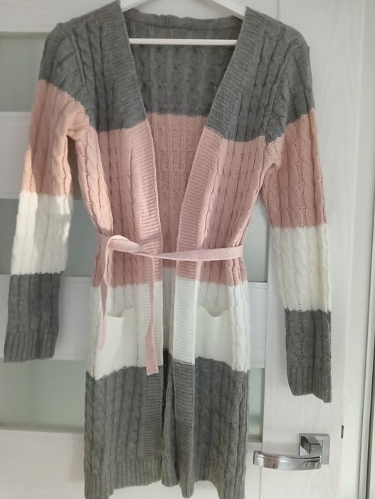 Sweter długi,kardigan, rozmiar uniwersalny,cena 24 zl