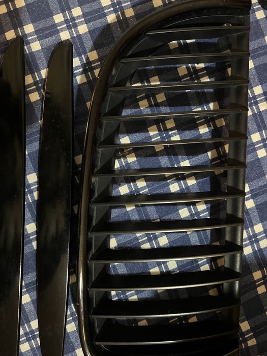 Grelhas Bmw e90 320d