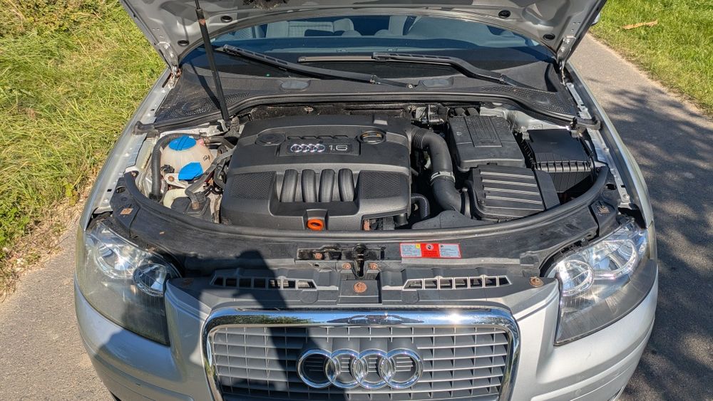 Audi A3 1.6 102 km