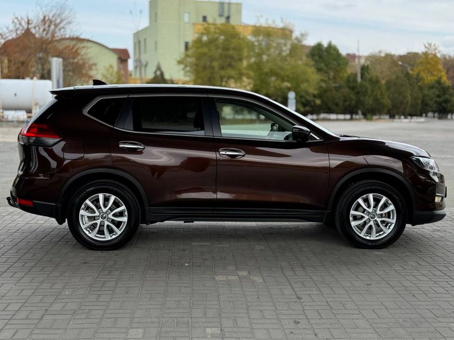 Nissan X-Trail офіційний 2020 рік