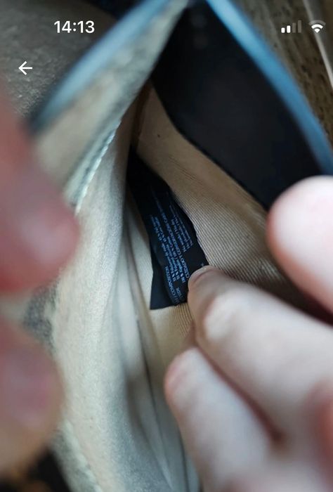 Listonoszka skórzana Tous