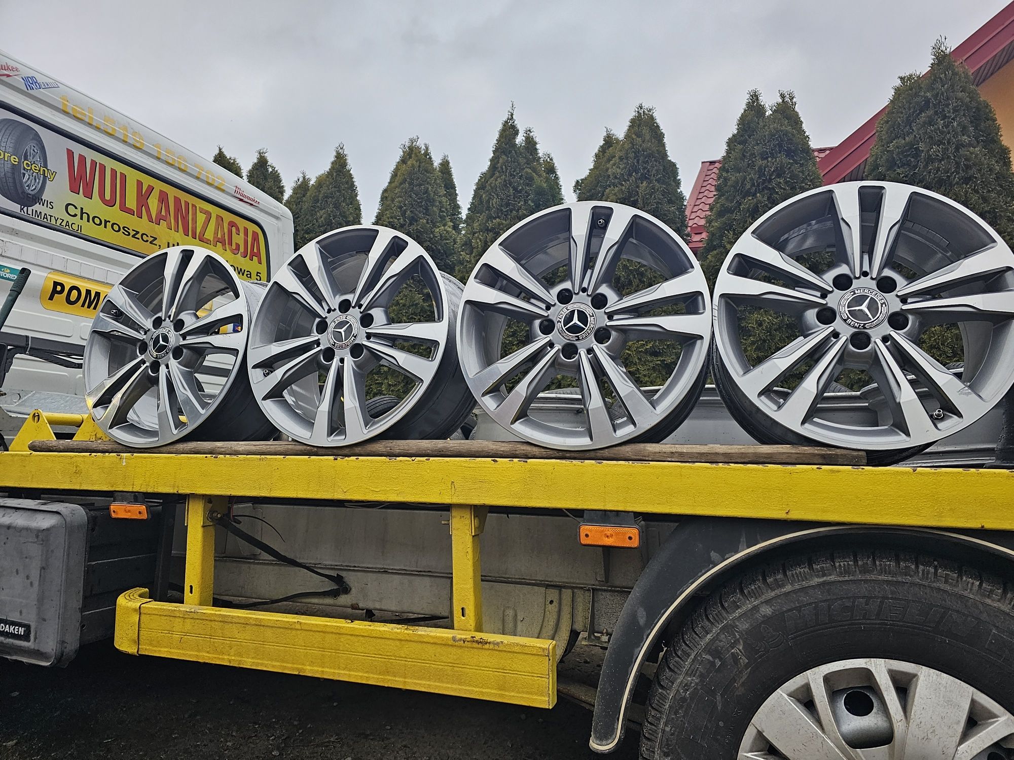 Felgi Aluminiowe Mercedes W212 R17 5x112 ET48-8J+Czujniki Ciśnienia