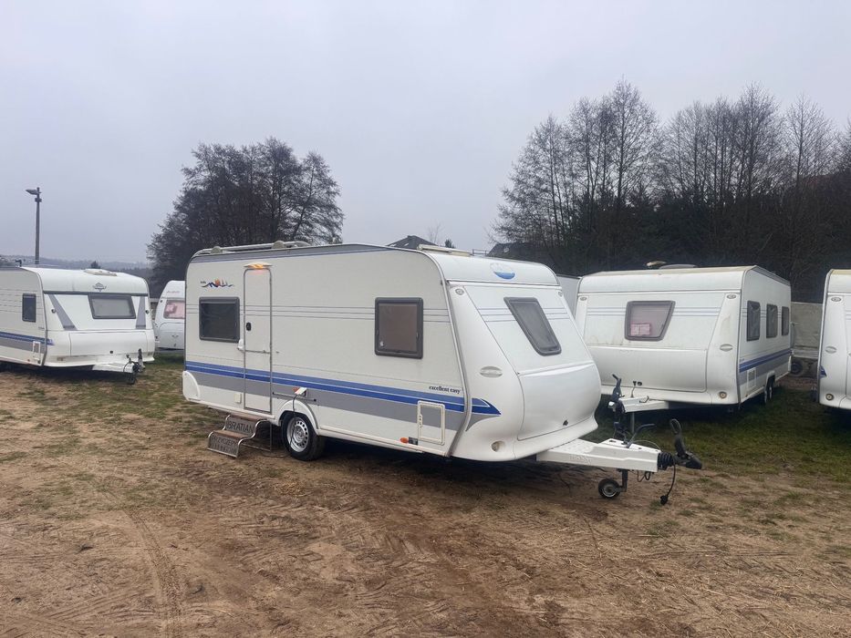 Hobby Przyczepa kempingowa hobby 460 UFE z przedsionkiem