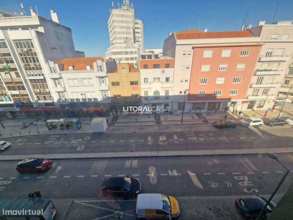 Arrendamento de escritórios - 540 m2