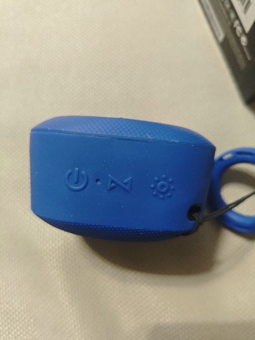 Портативна bluetooth колонка Divoom airbeat