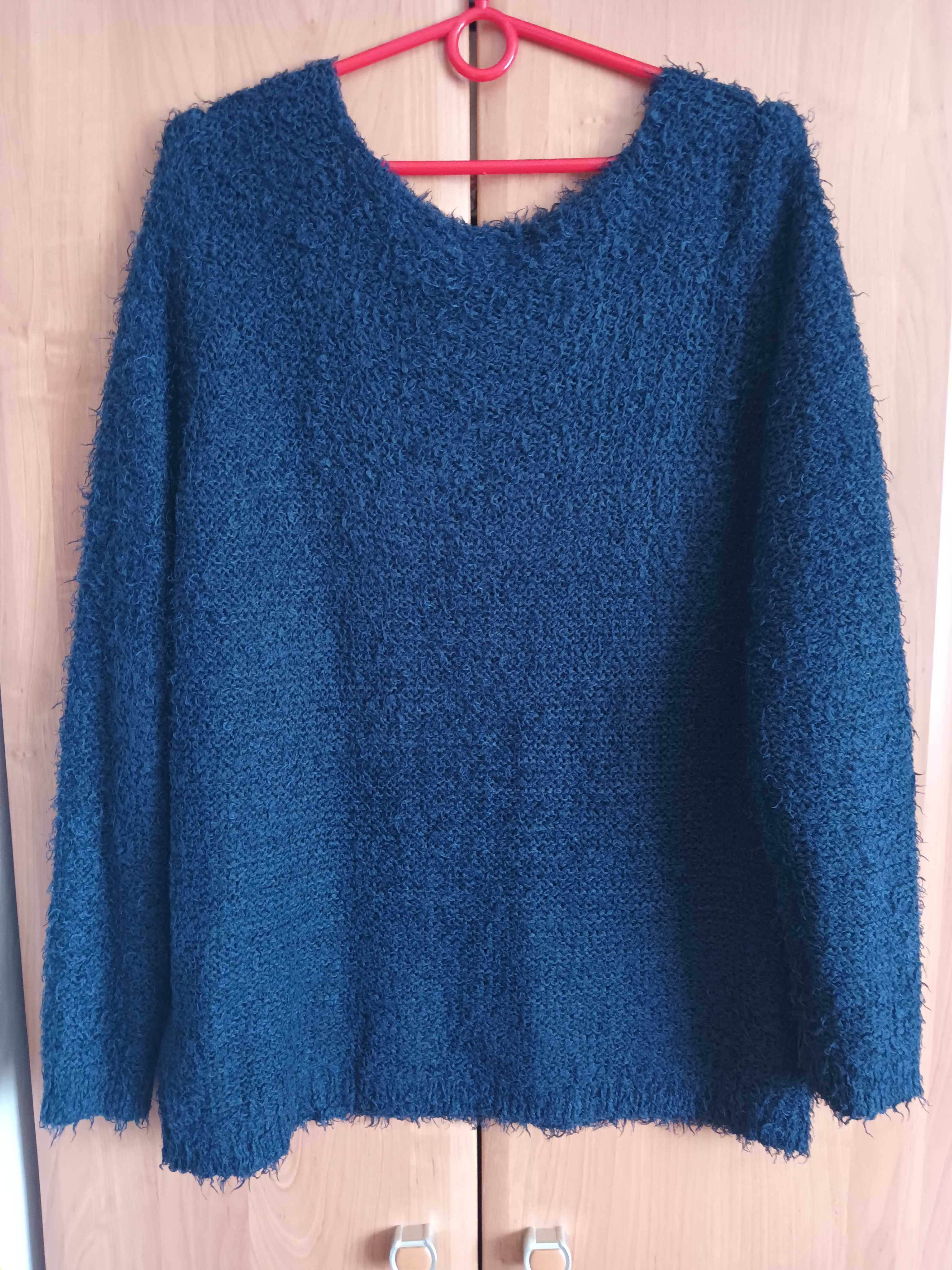 Moherowy sweter.