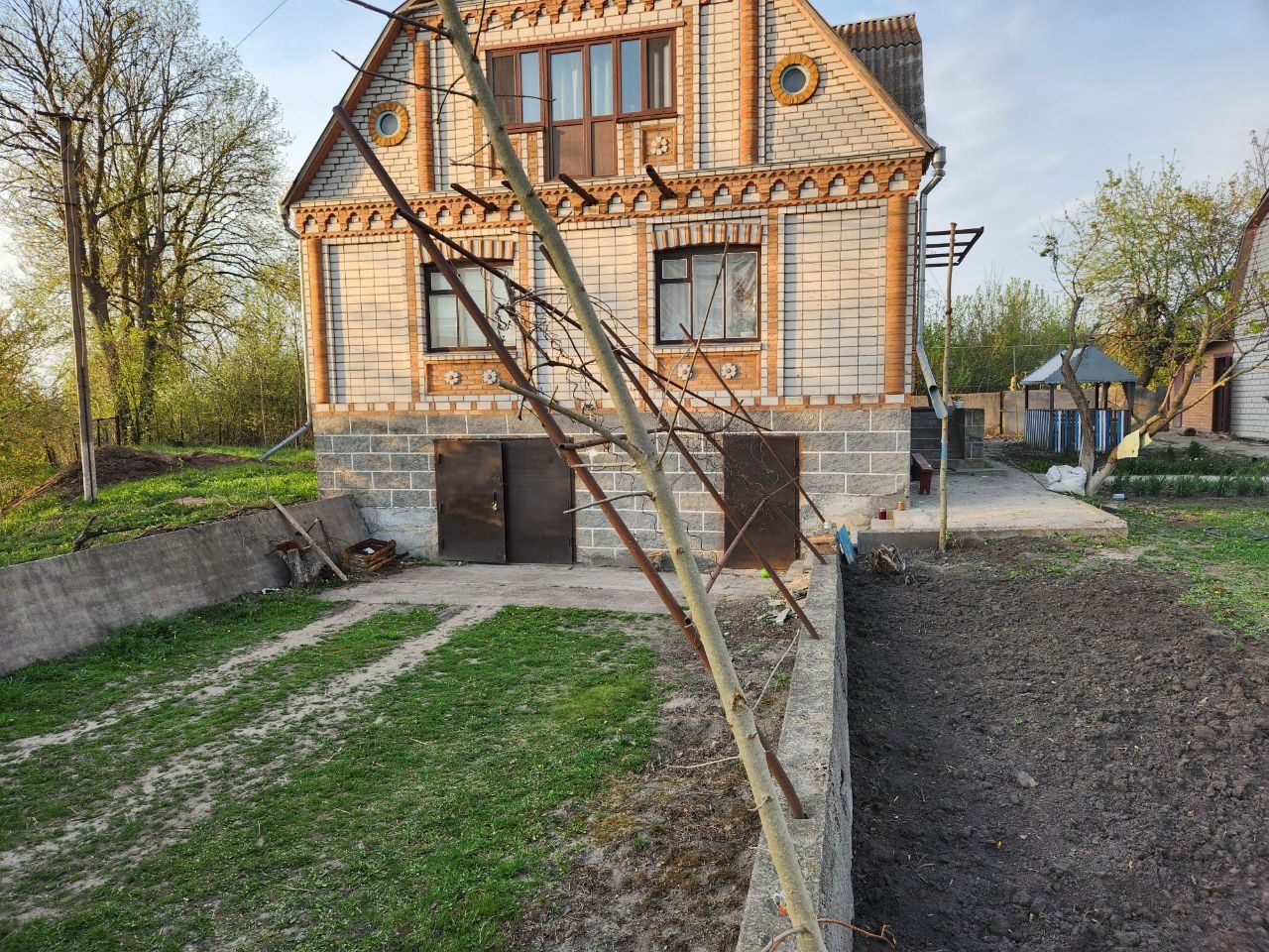Житловий будинок.