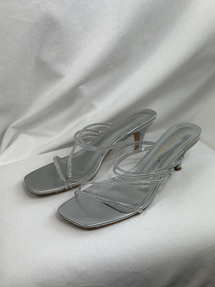 Mule sandałki kaczuszki vintage retro y2k 90s coquette goth klapki