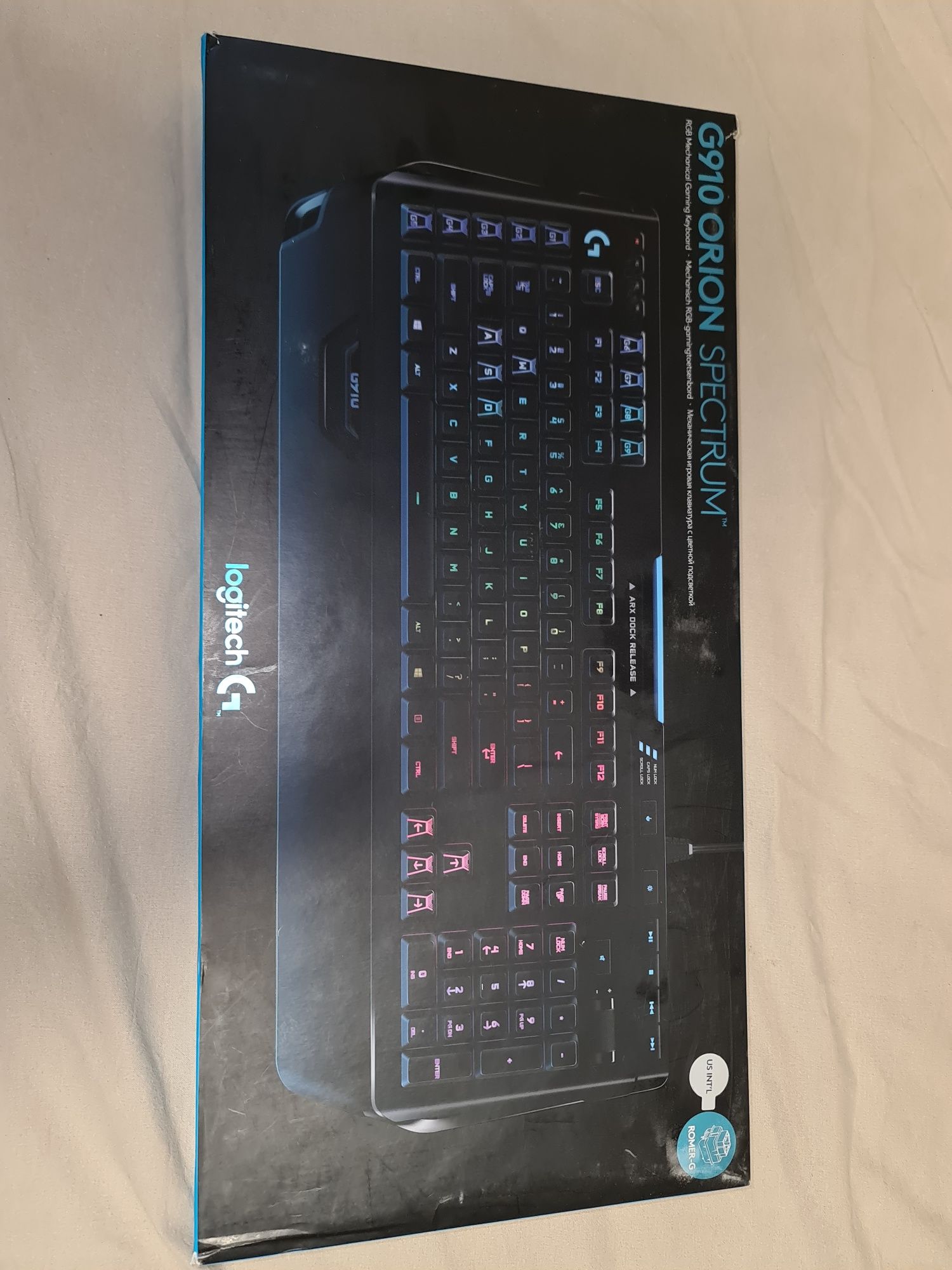 Клавиатура Logitech G910