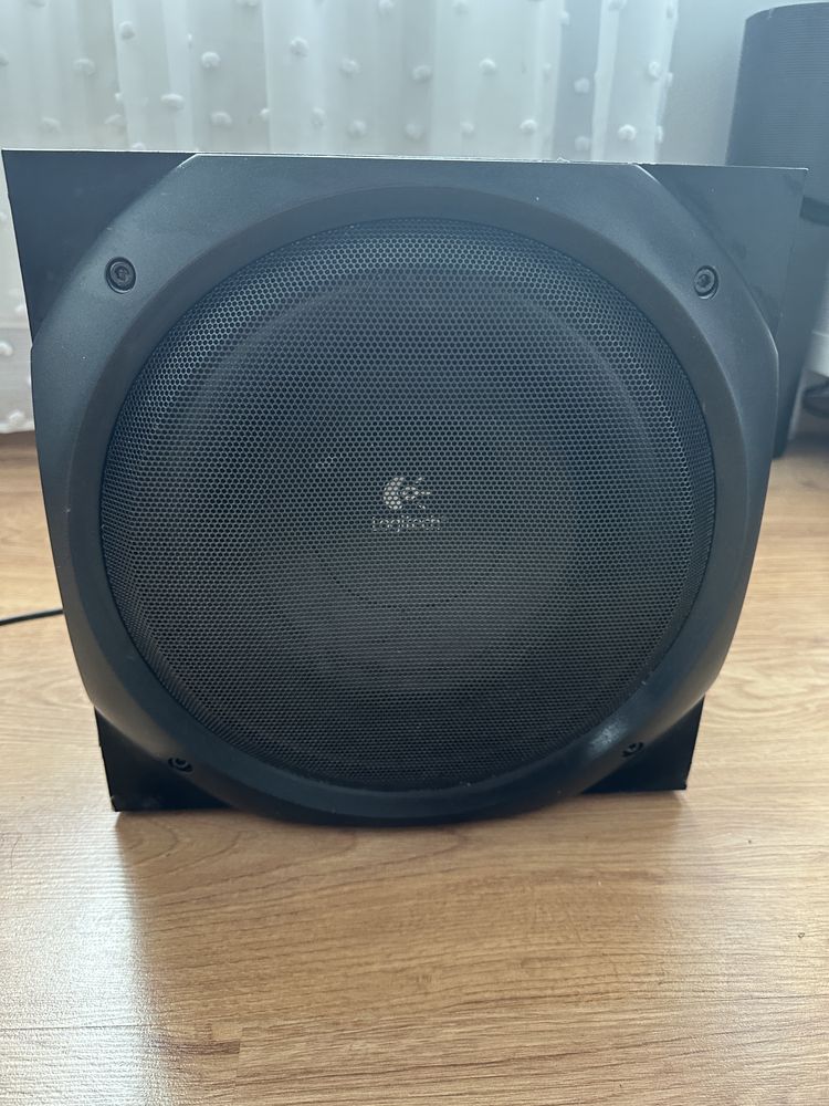 Logitech 5.1 Z-5500 Digital THX super stan. Komplet