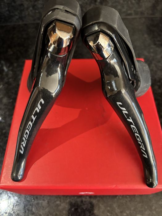 Manetes shimano ultegra R8020