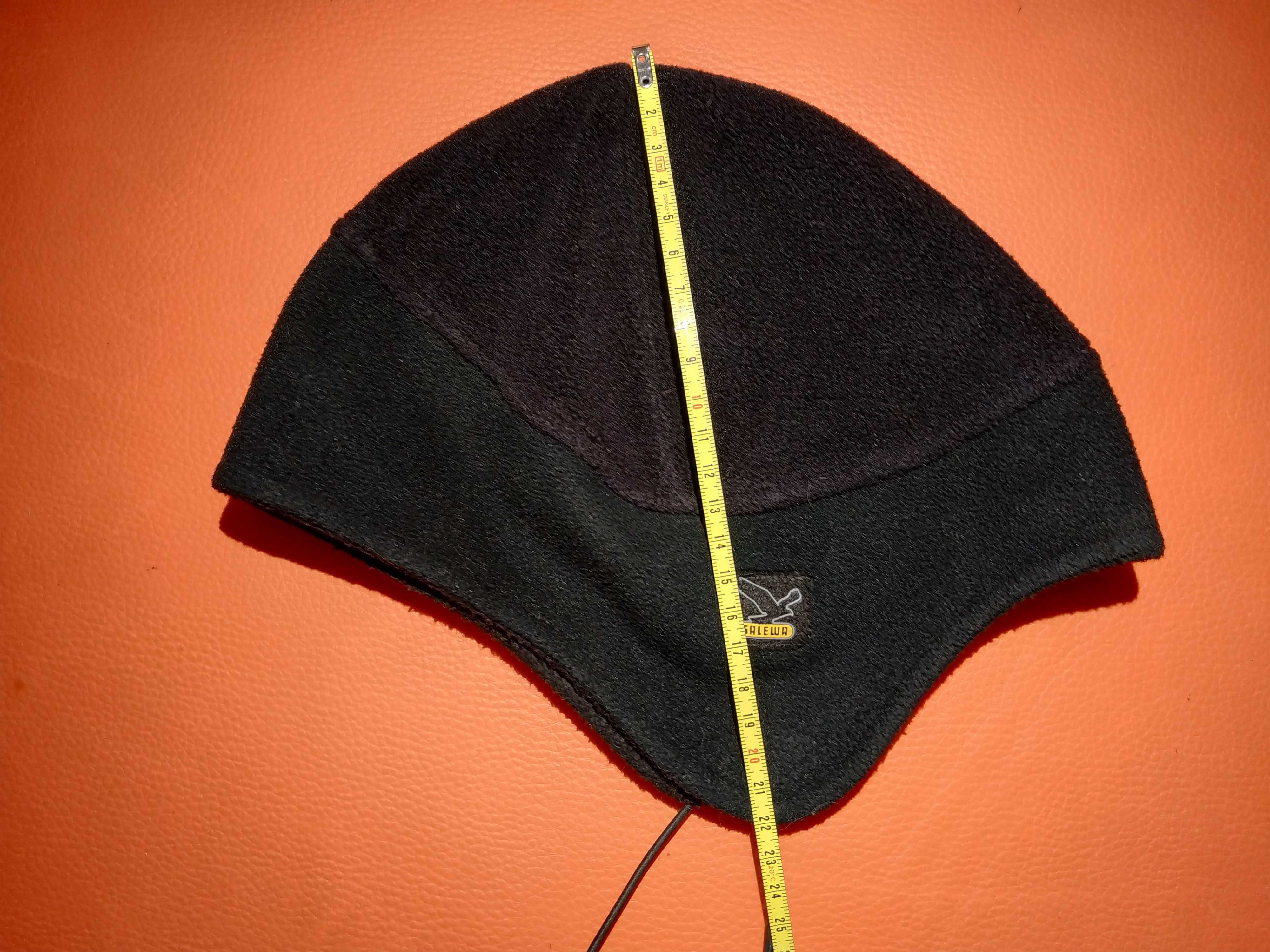 Шапка  Salewa windstopper