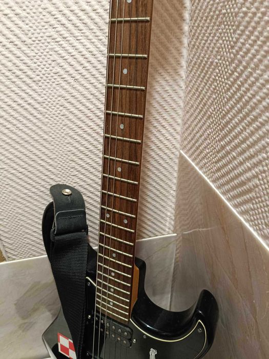 Gitara elektryczna Yamaha Pacifica 120H z wzmacniaczem Blackstar Core