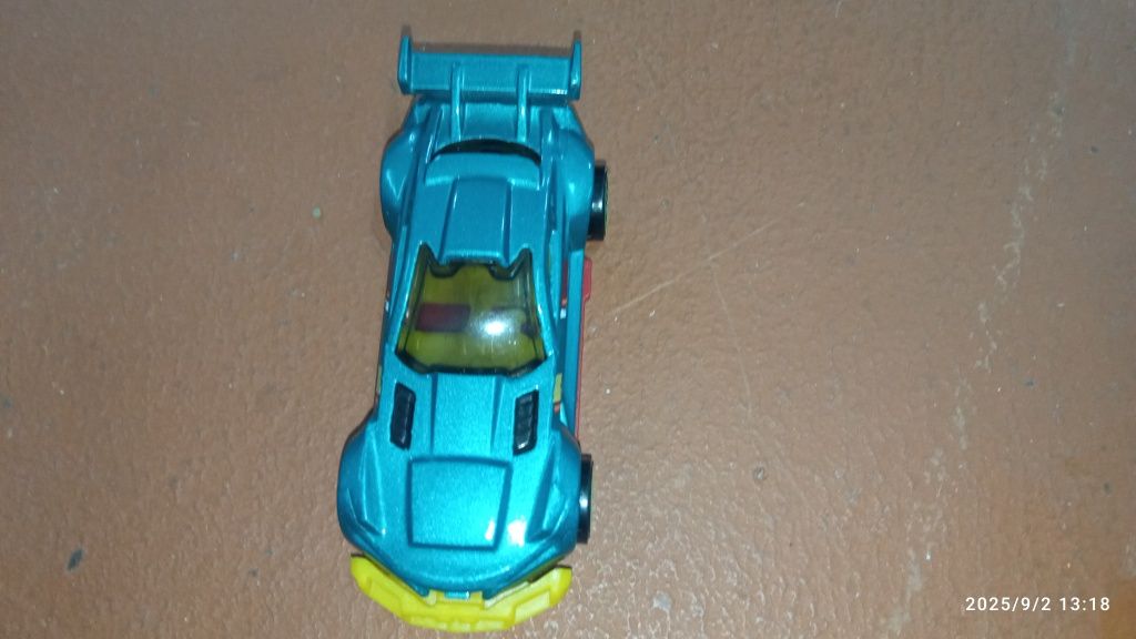 Carro hot wellss track riper edição especial