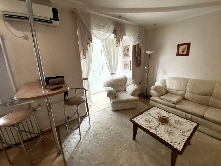 Оренда 2-х кімн. квартири 96 квартал