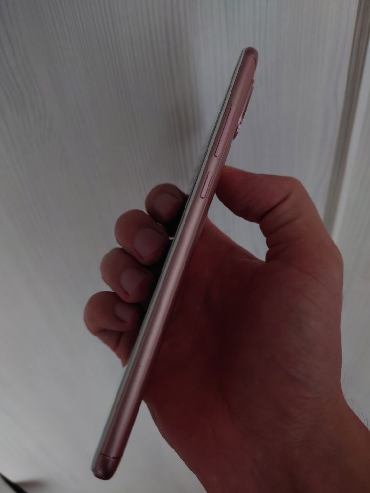 Продам Xiaomi Redmi Note 5 4/64