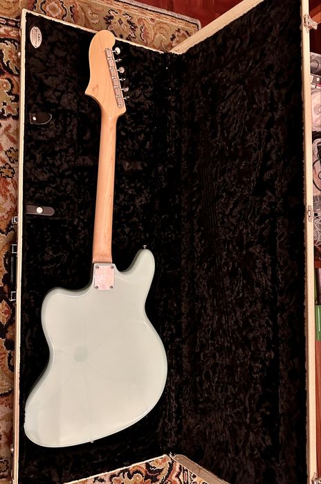 Guitarra Bilt S.S. Zaftig