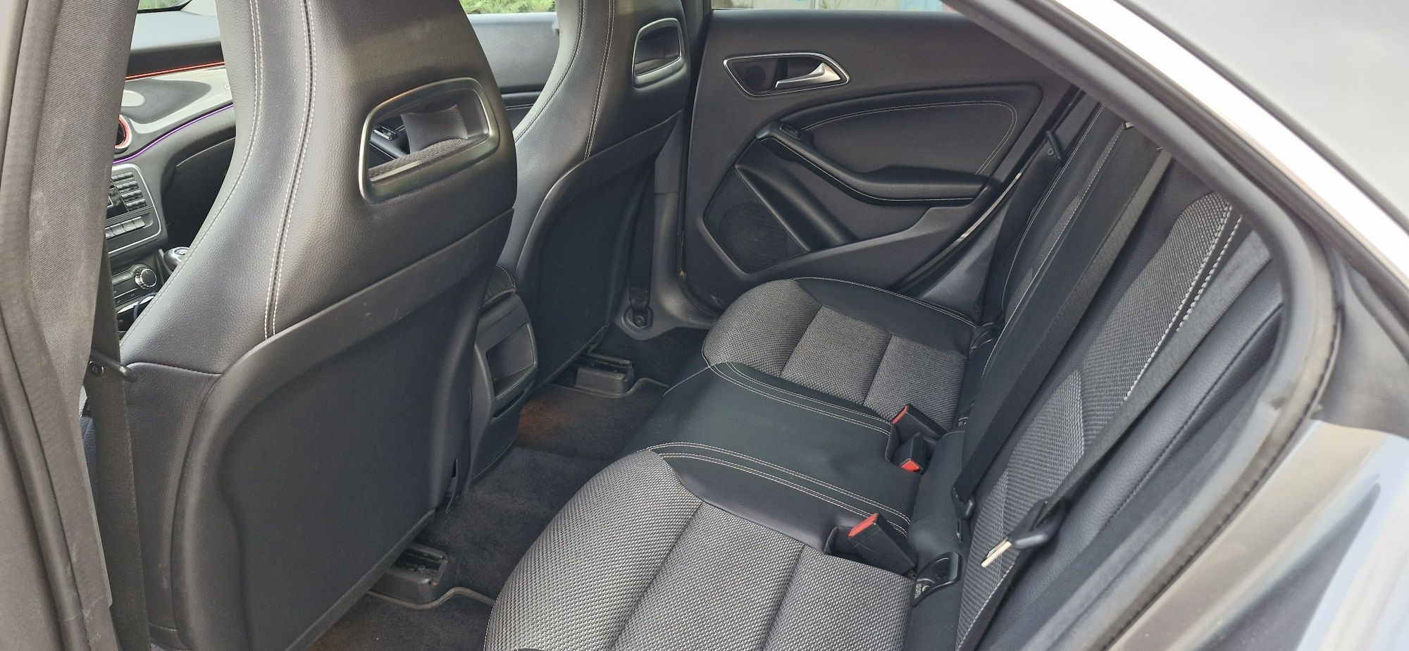 Mercedes CLA 180