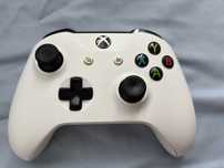 Kontroler Xbox One S