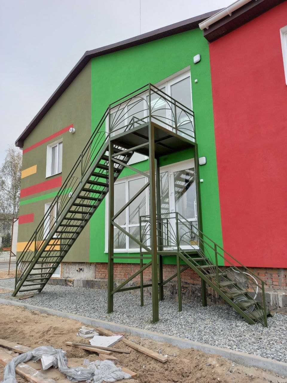 Сходи, перила, огорожі з металу, любі металеві конструкції ТЕЛЕФОНУЙТЕ