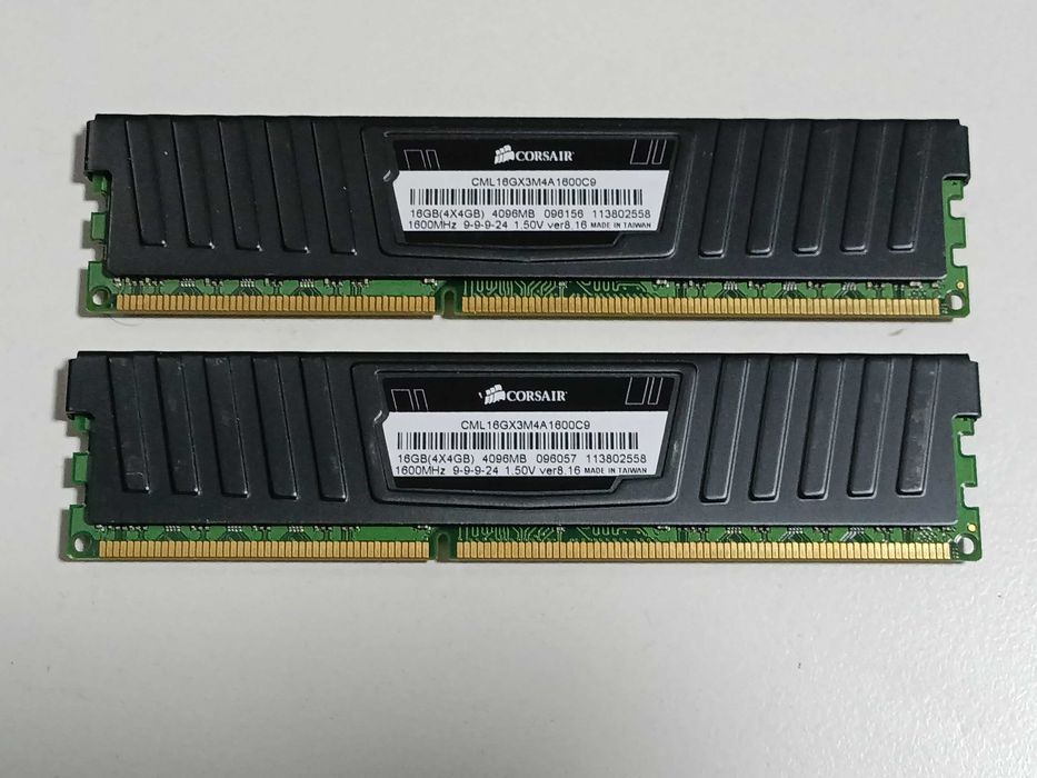 4Gb PC3-12800 Corsair  DDR3 1600Mhz  компьютерная игровая память