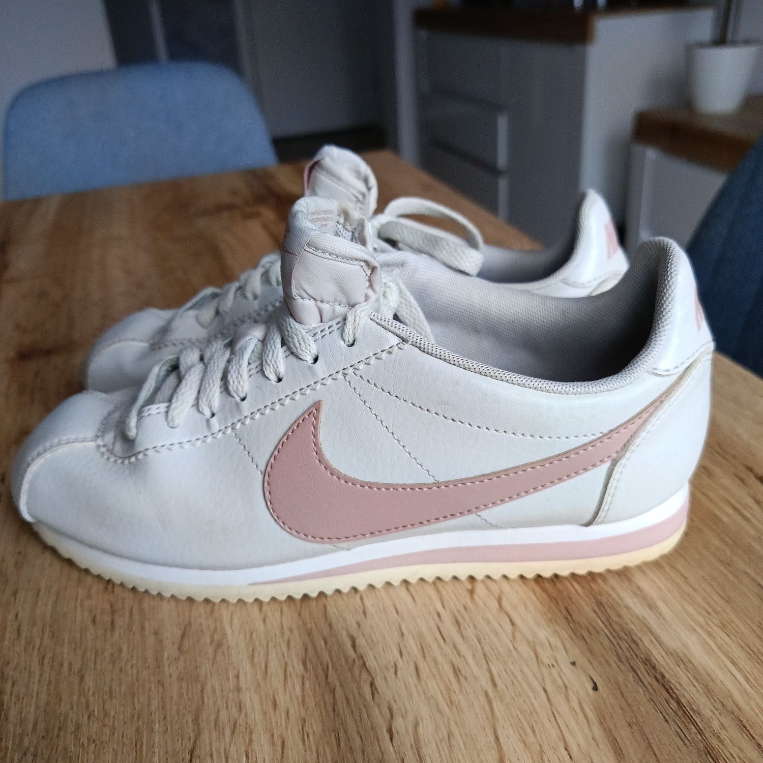 Buty Nike blazer 38,5