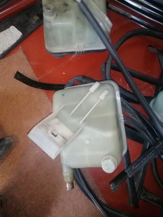 Розширитєльний бачок бмв е39