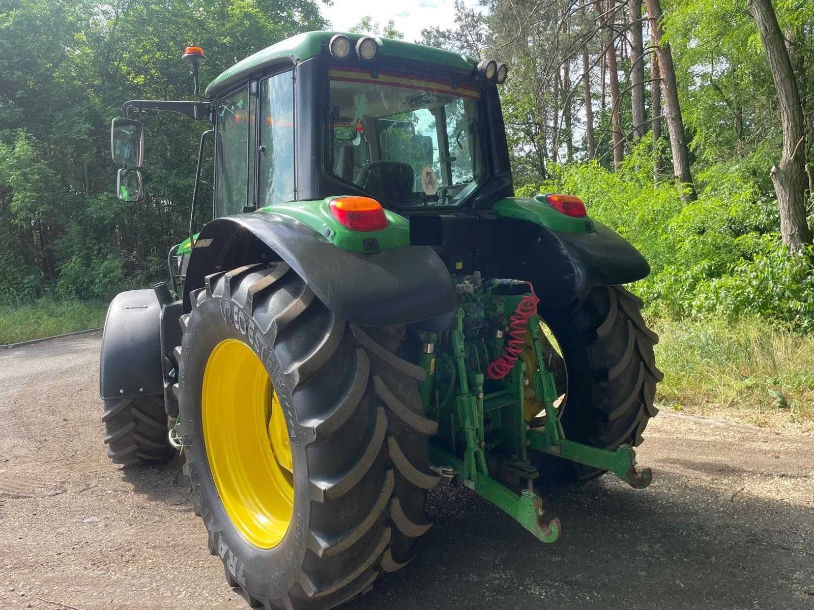 Трактор JOHN DEERE 6130M 2018 року.
