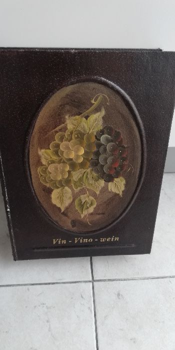Ozdobne pudło na wino