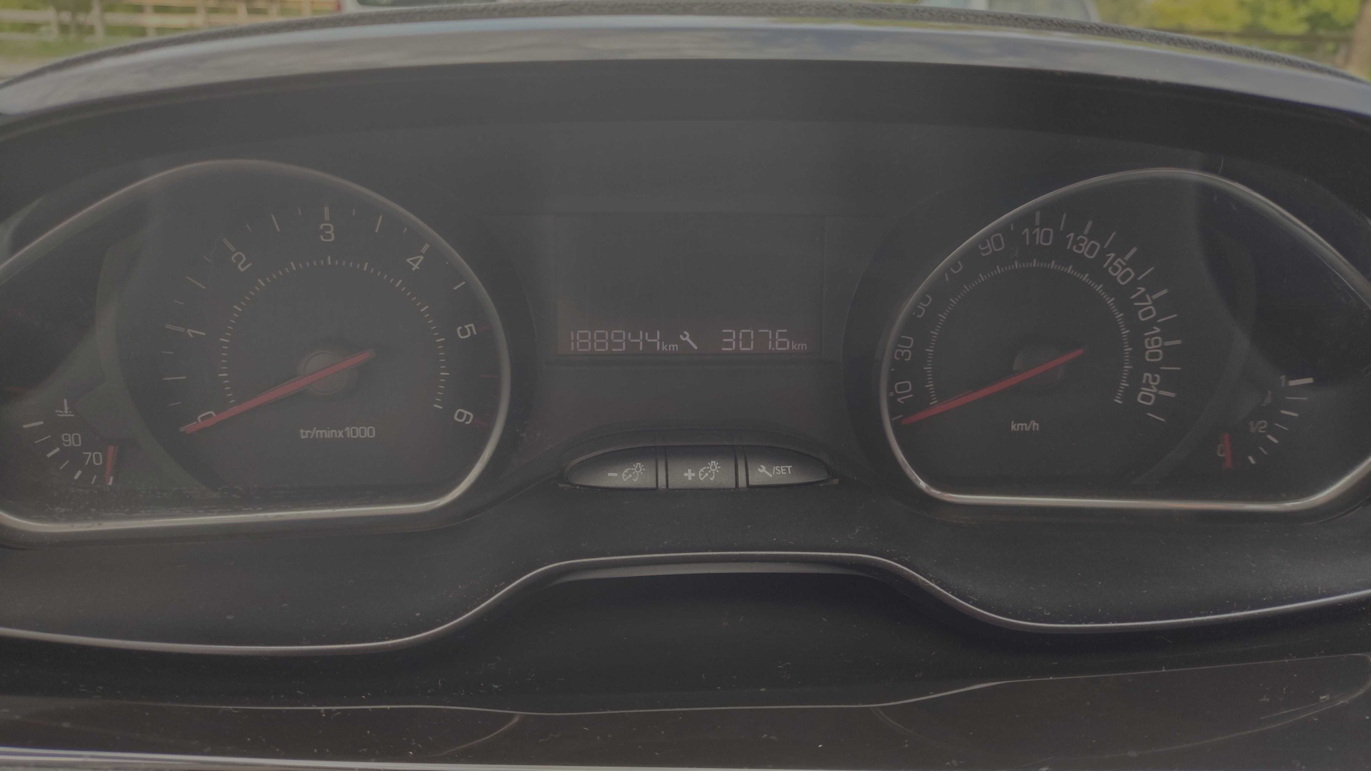 Peugeot 208 1.4 HDI 2015