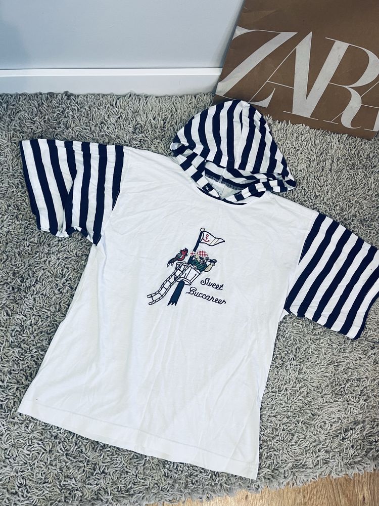 T-shirt dzieciecy 152 cm c&a z kapturem w paski marynarski