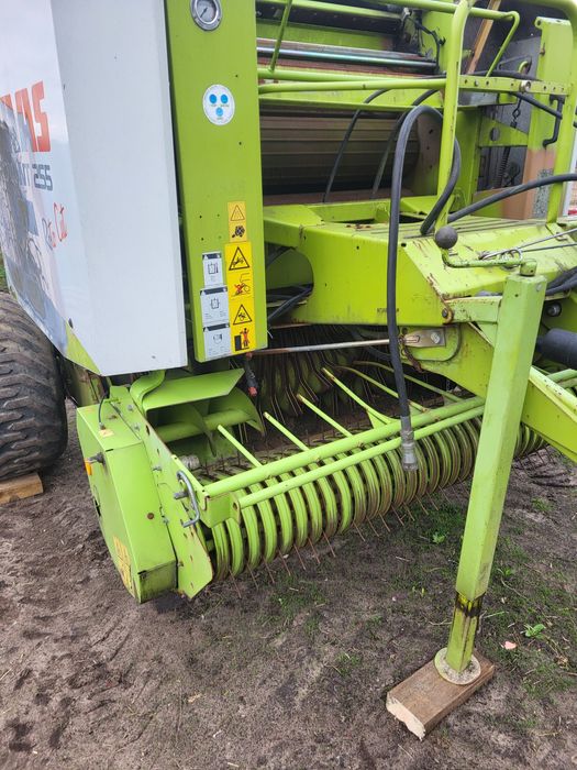 Claas rollant  walce 250  254 255 części