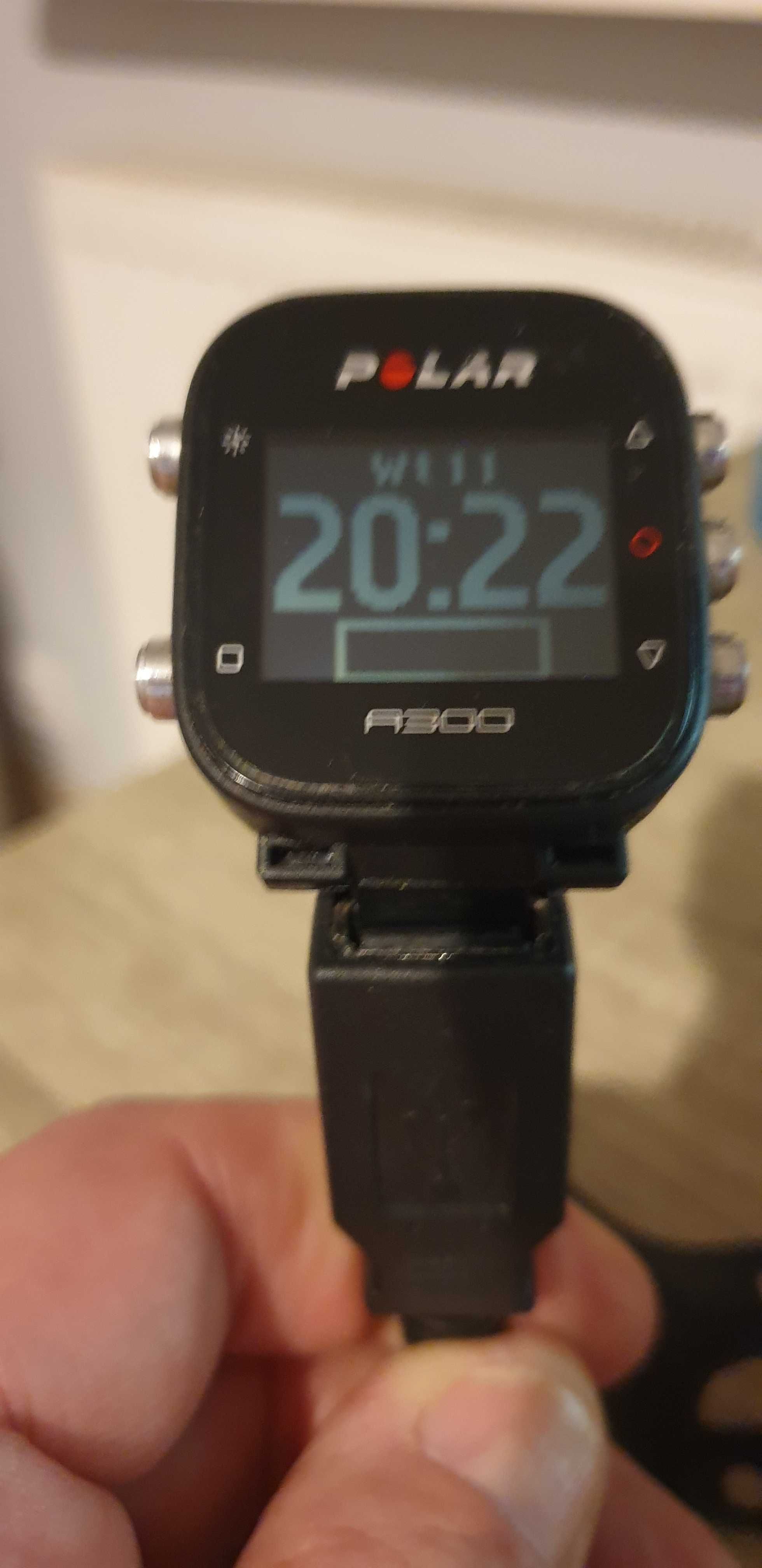 Polar A 300 zegarek sportowy smartwatch licznik kalorii