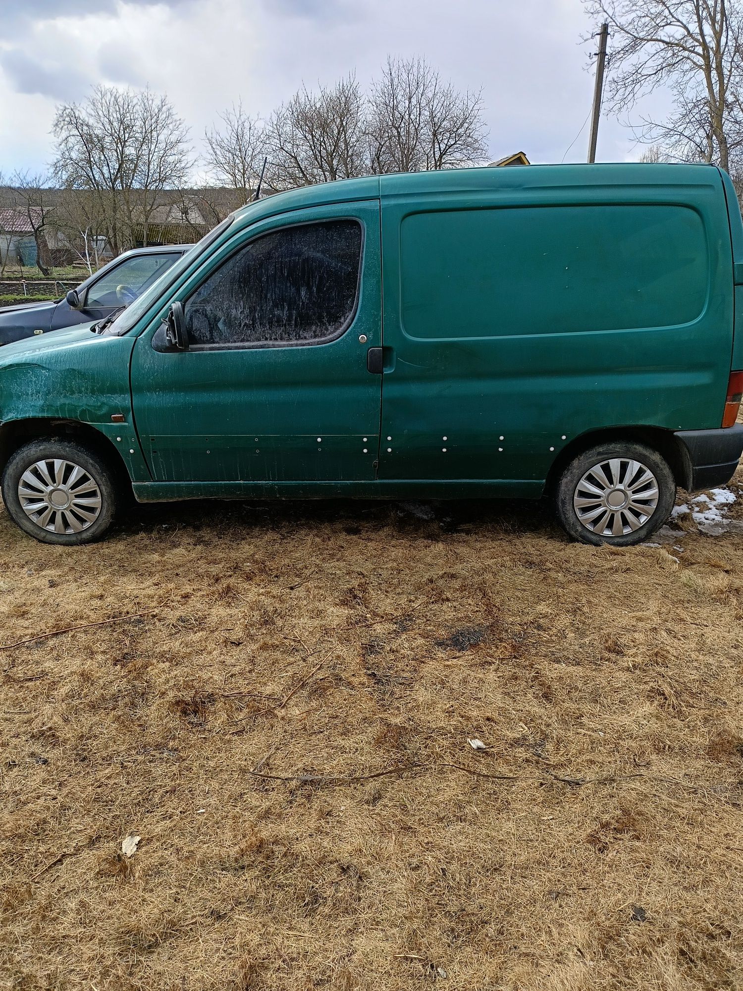 Пежо партнер Peugeot Partner 2000 1,4 розборка двигун мотор коробка