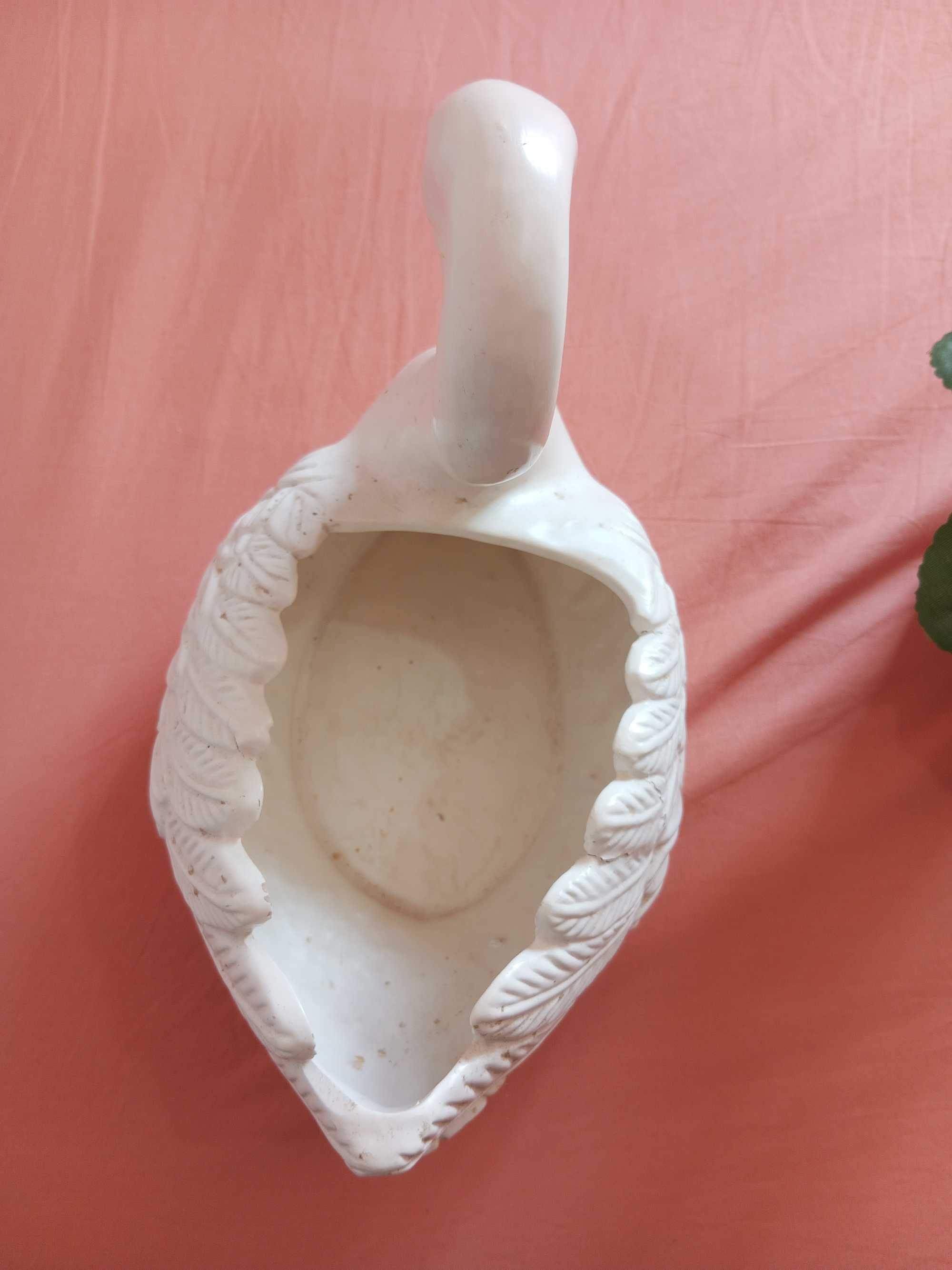 Cisne cerâmica, vaso, ex: peça centro mesa, antigo (23,5x20cm)