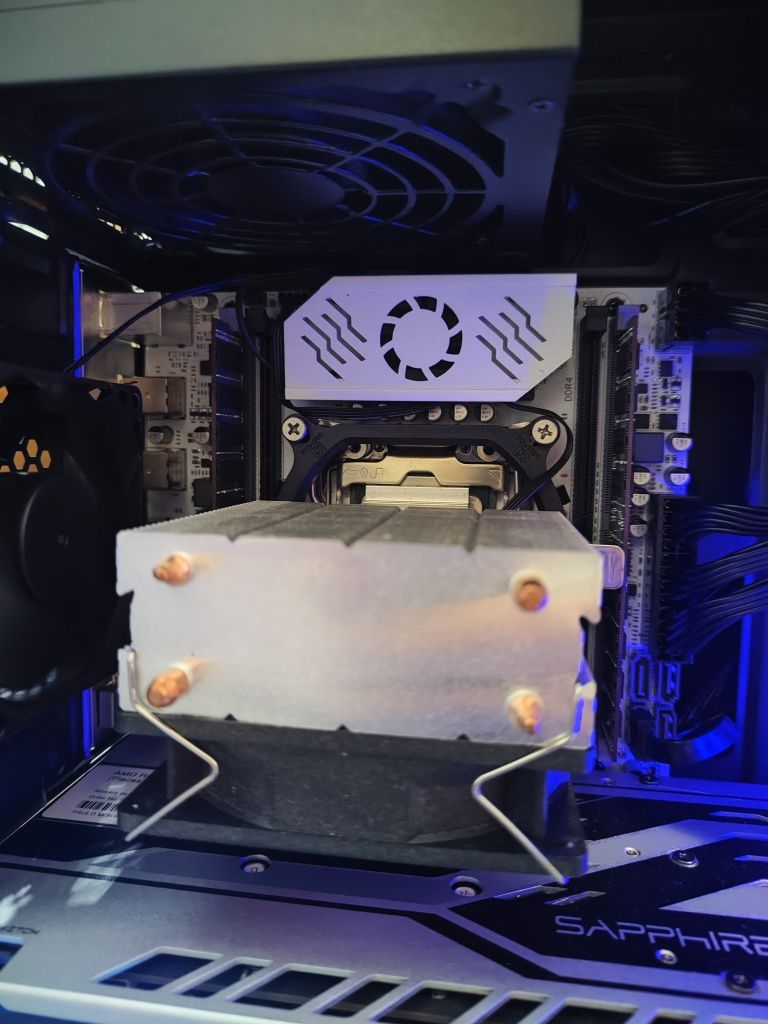 PC gaming RX 570 64gb CPU 8/16