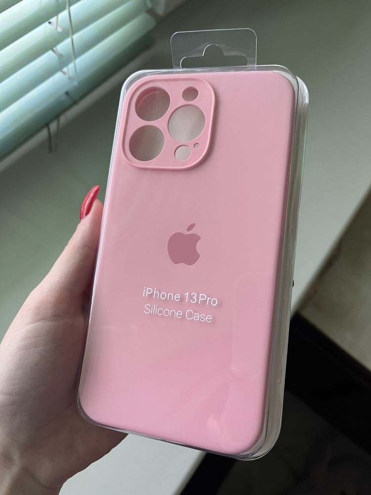 Чохол на iPhone 13 pro