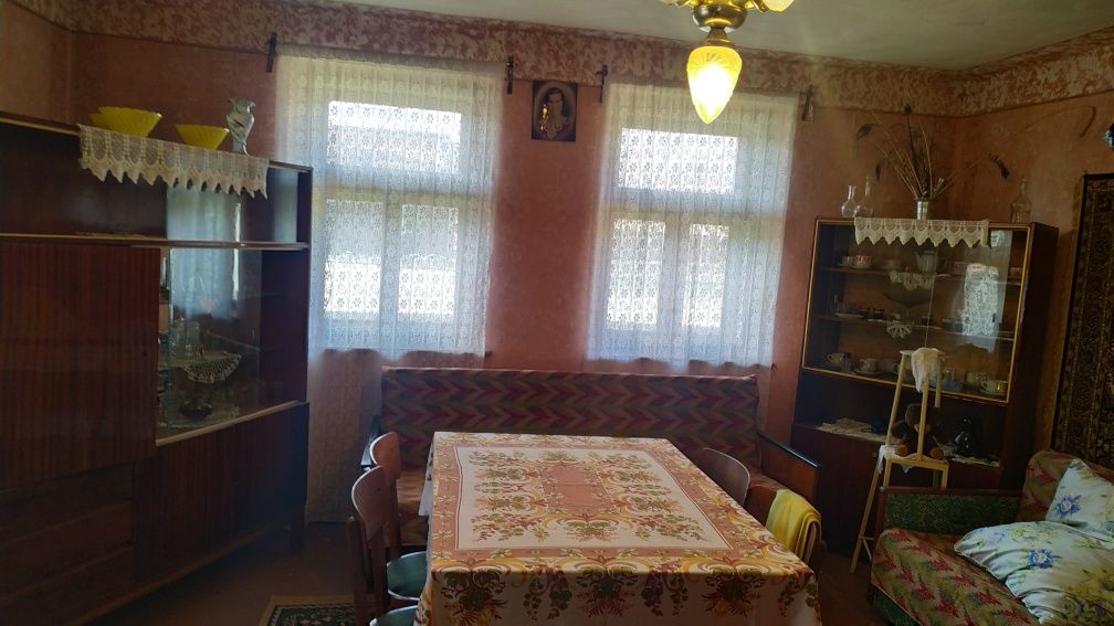Будинок, село Кінчеш