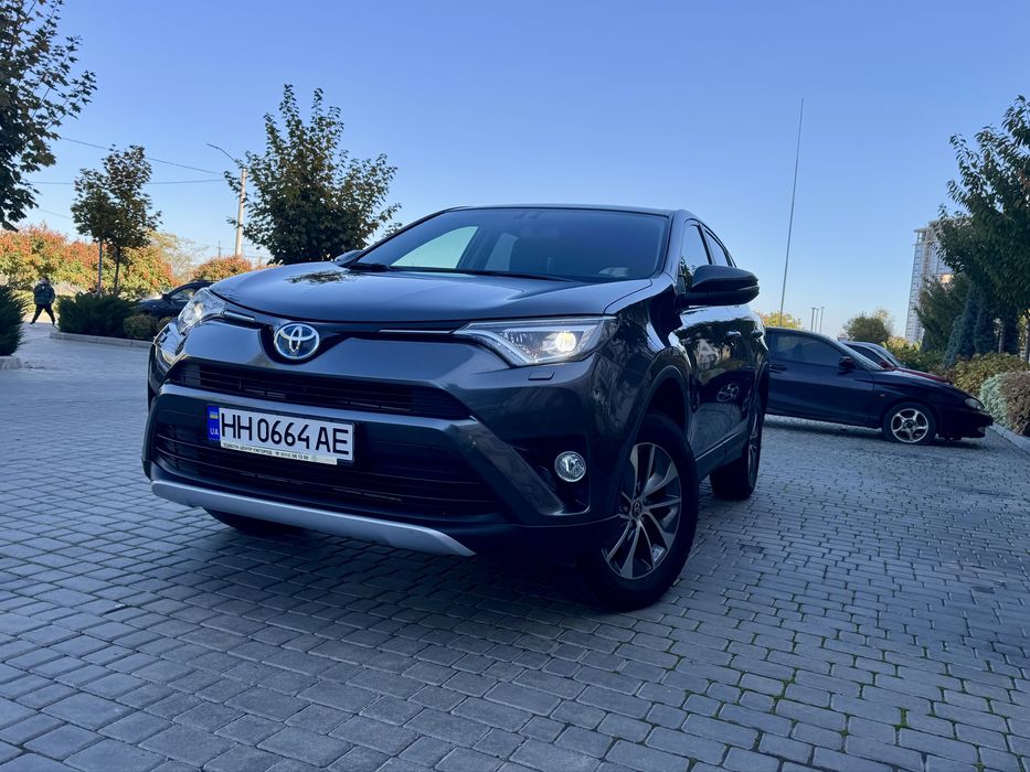 Toyota Rav-4 Hybrid