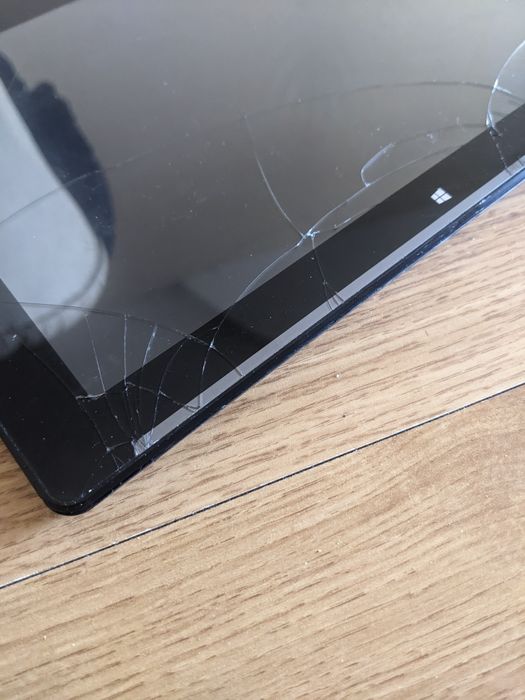 Планшет Medion Akoya S1219t /запчастини Microsoft, surface, intel, amd