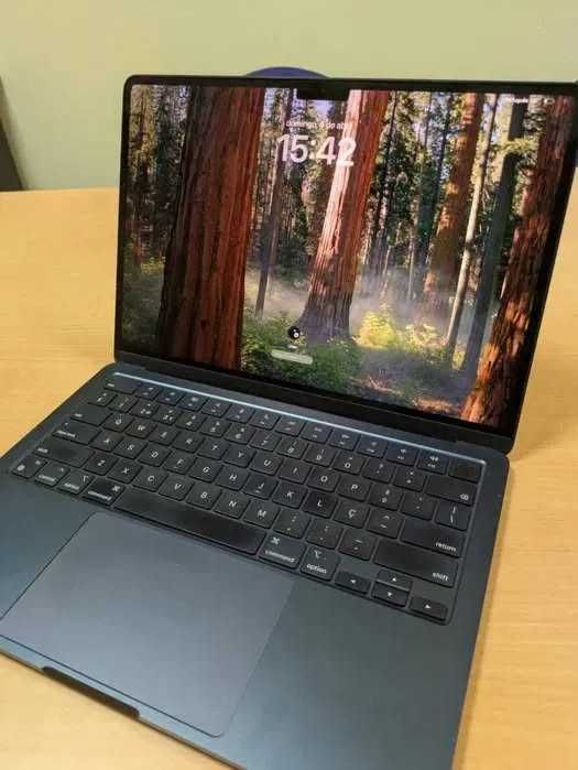 macbook air M2 - 8GB - 256GB
